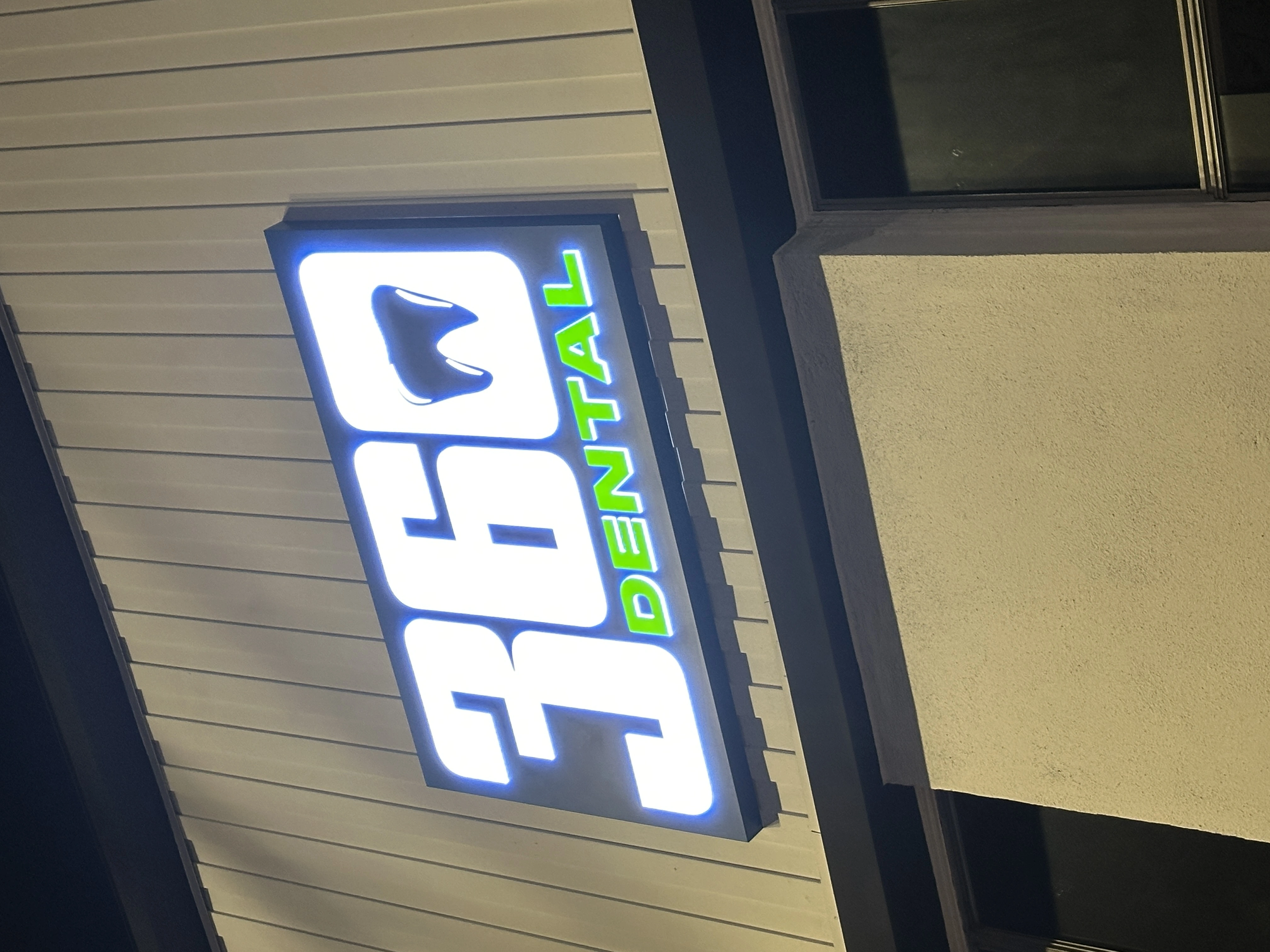 Laser-Cut Signs Los Angeles